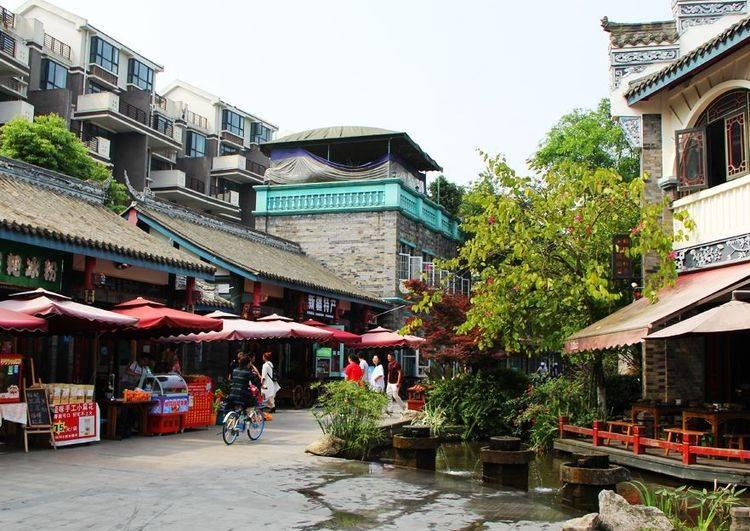 黄金AK闯迷宫